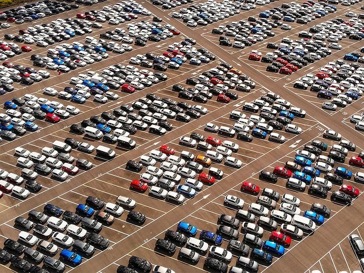 В России могут отменить «растаможку» для автомобилей из-за рубежа