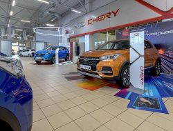 В России резко подешевели китайские автомобили