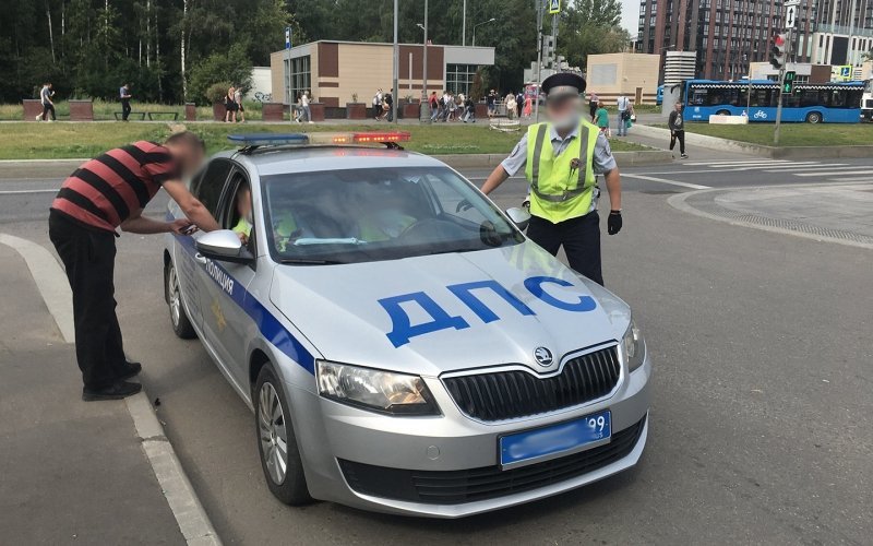 
            В Москве инспекторы ГИБДД поймали более 43 тысяч должников по штрафам
        