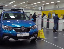 «Откуда брать запчасти — неизвестно»: как теперь ремонтировать Renault