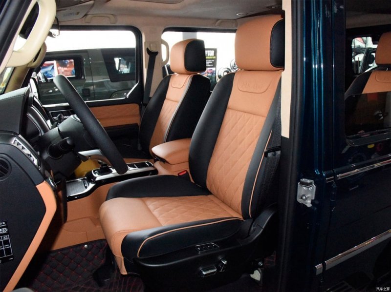 
            Вместо &laquo;Крузака&raquo; и &laquo;Гелика&raquo;. Топ-5 премиум-внедорожников из Китая
        