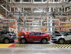 На заводе Renault в Москве возобновят выпуск «Москвичей»