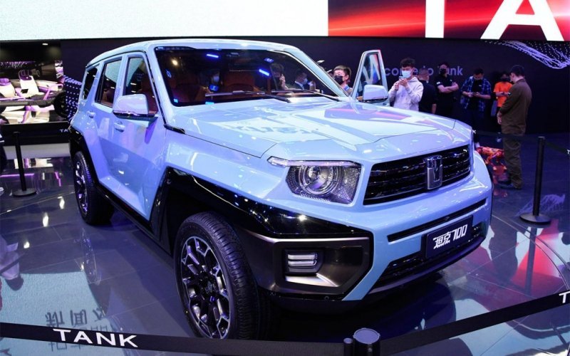 
            Вместо &laquo;Крузака&raquo; и &laquo;Гелика&raquo;. Топ-5 премиум-внедорожников из Китая
        