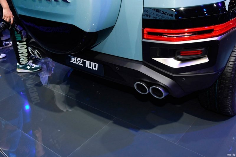 
            Вместо &laquo;Крузака&raquo; и &laquo;Гелика&raquo;. Топ-5 премиум-внедорожников из Китая
        