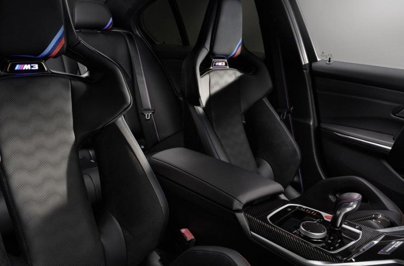 BMW выпустила особые M3 и M4 в честь юбилея BMW M