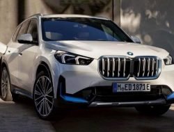 BMW X1 нового поколения: появилась информация о дизайне и силовых установках