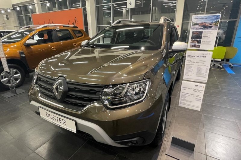 
            Топ-10 самых популярных авто в России. Реальные цены и наличие у дилеров
        