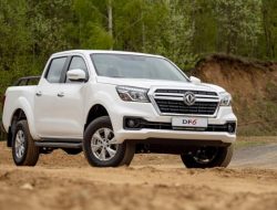 Dongfeng привез в Россию китайскую копию Nissan Navara: известны цены