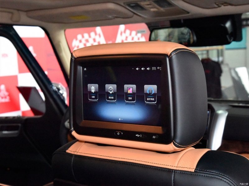 
            Вместо &laquo;Крузака&raquo; и &laquo;Гелика&raquo;. Топ-5 премиум-внедорожников из Китая
        