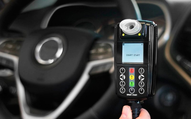 
            В России разработали ГОСТ для алкозамков: пьяных не пустят за руль
        