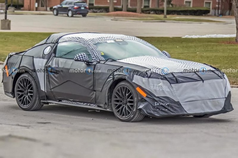 Ford Mustang нового поколения сохранит мотор V8