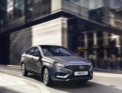 К дилерам отправили первую партию новейших LADA Vesta NG