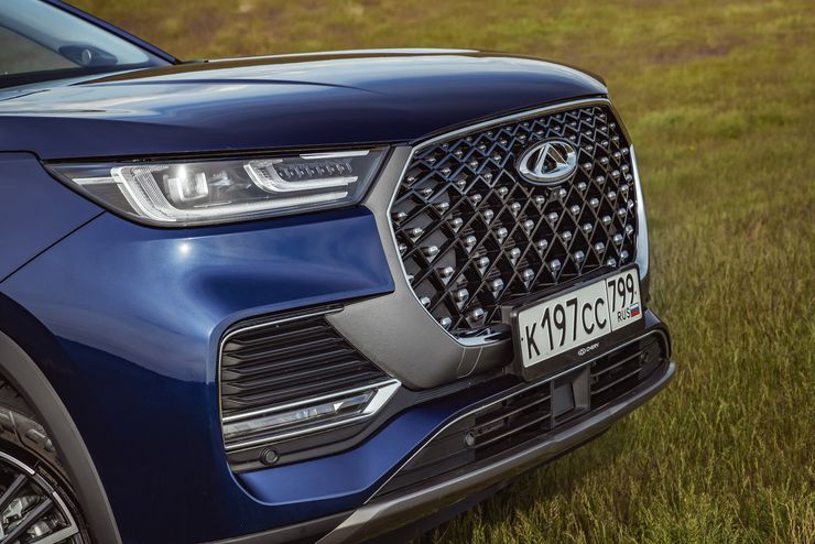 Лучше поздно, чем никогда: тест-драйв Chery Tiggo 8 Pro Max