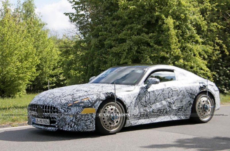 Mercedes-AMG GT второго поколения станет 843-сильным гибридом