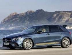 Mercedes-Benz может отказаться от малолитражек