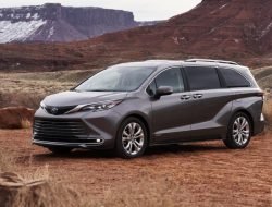 Новая система Toyota распознает сердцебиение забытых в машине пассажиров