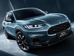 Новый Honda ZR-V оказался не тем, чем все думали