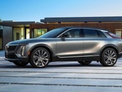 Первый электромобиль Cadillac получит 500-сильную полноприводную версию