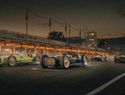 Послушайте, как звучит мотор V16 возрождённого болида Формулы-1 из 1950-х