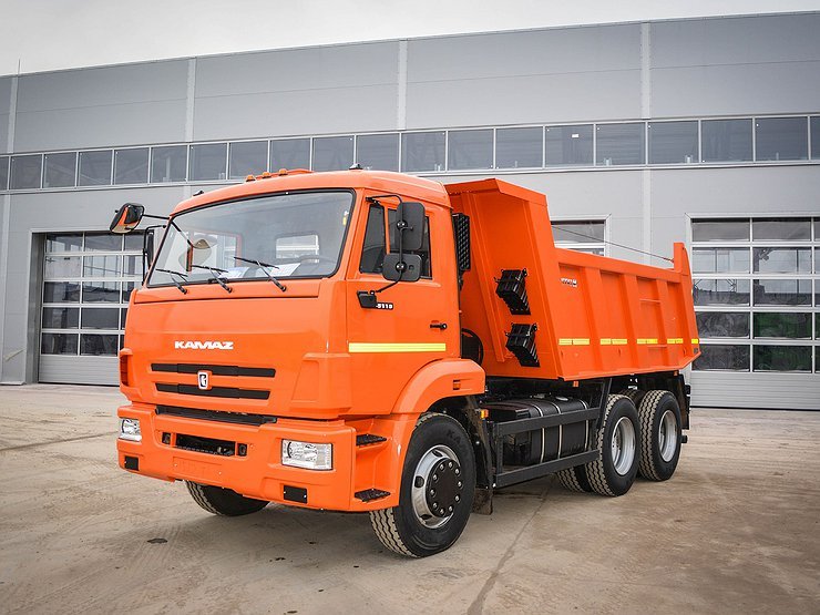 Российские перевозчики скупают остатки подержанных грузовиков