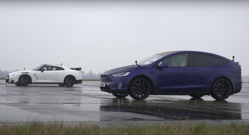 Tesla Model X свели в гонке по прямой с Nissan GT-R Nismo
