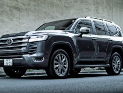 Toyota Land Cruiser 300 начнут собирать в Китае