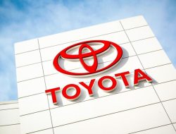 Toyota снова остановит производство в Японии