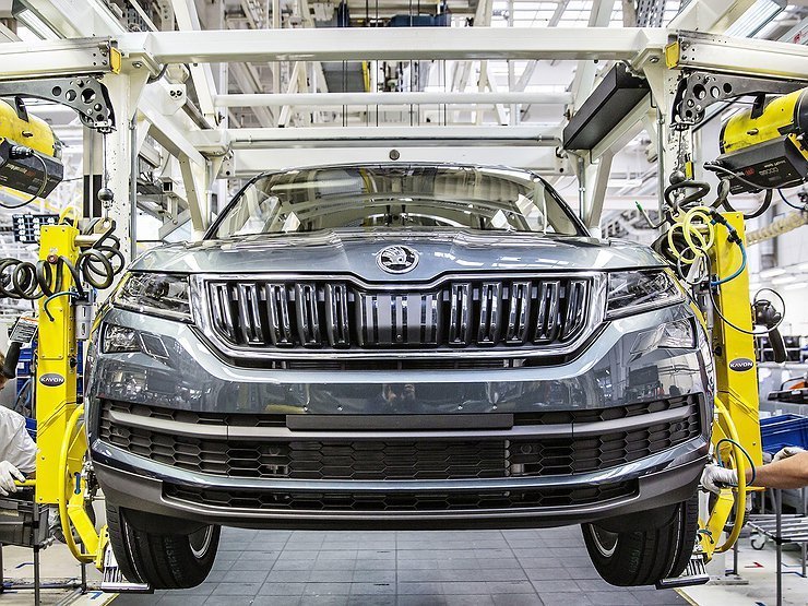 Volkswagen надолго остановил сборку автомобилей в России