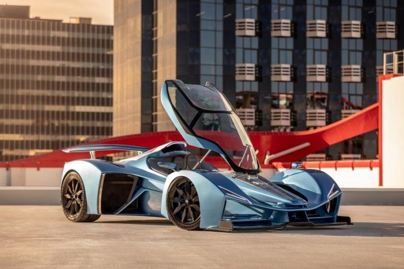 Возрождённая марка Delage отправит гиперкар D12 в тур по США