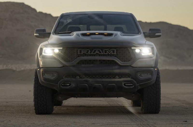 712-сильный Ram 1500 TRX получил версию для пустынных гонок