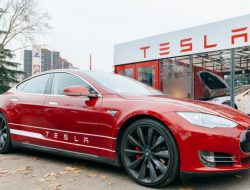 Электрокары Tesla запретили в городе, где пройдет секретная встреча китайских властей