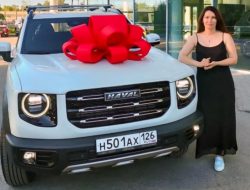 Haval Dargo уже на российских дорогах: дилеры передали владельцам первые машины