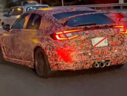 Honda Civic Type R нового поколения попал на видео