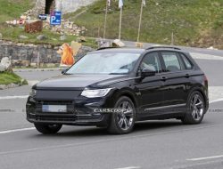 Volkswagen Tiguan нового поколения: первые шпионские фотографии