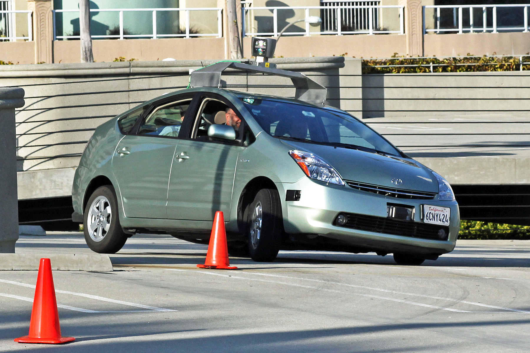 Toyota Prius беспилотный