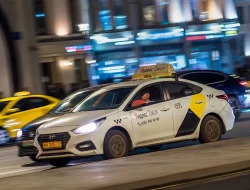 Лучшие автомобили для работы в Яндекс Такси: сравнение и рекомендации