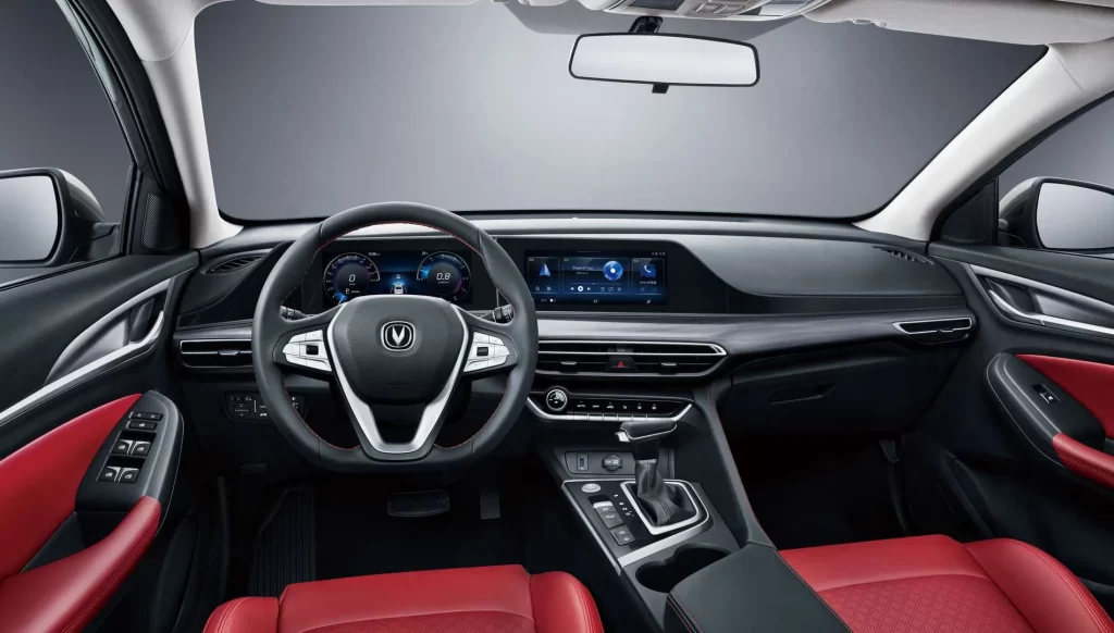 Changan EADOplus: современный седан с акцентом на комфорт и безопасность